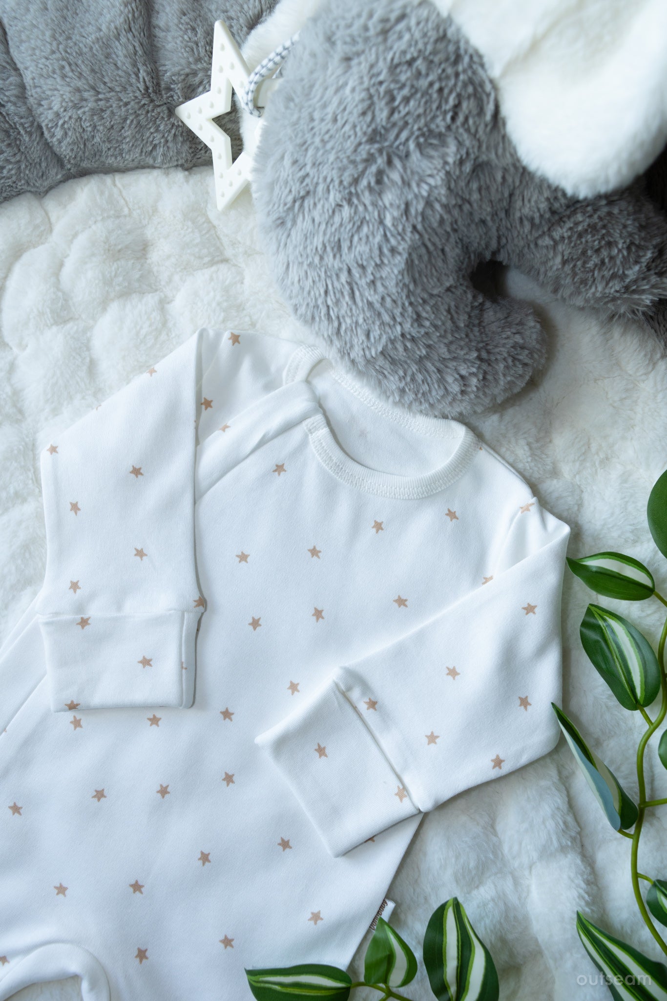 Outseam Sleepsuit Zipper Brown Stars — detail view 2